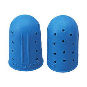 ปลอกนิ้วมือยาง Clover  สีฟ้าขุ่นใช้ดึงเข็ม