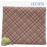 คอต้อนญี่ปุ่น ลายสก๊อต Mrs. march collection   BY Lecien (1/4เมตร)
